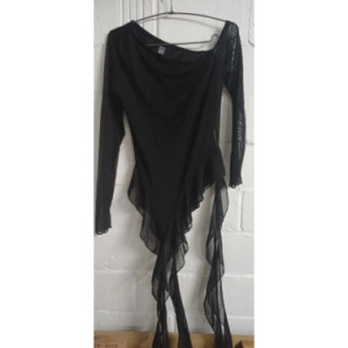 Top tule longs rubans noir asymétrique