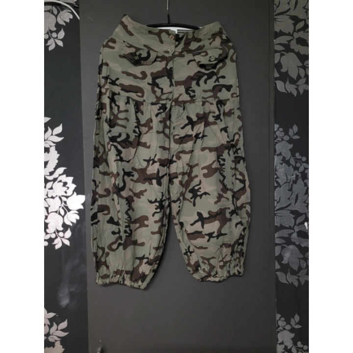 Ensemble militaire (22 sarouels)