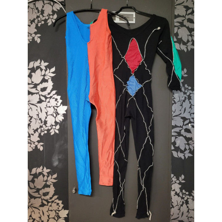 Académique Pièce Unique (de tout)