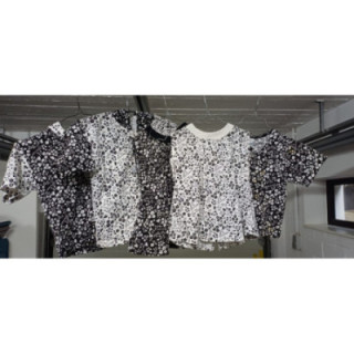 T-Shirt Fleuri Noir et Blanc
