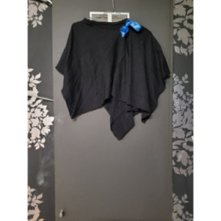 Jupe asymétrique noire + Petit noeud