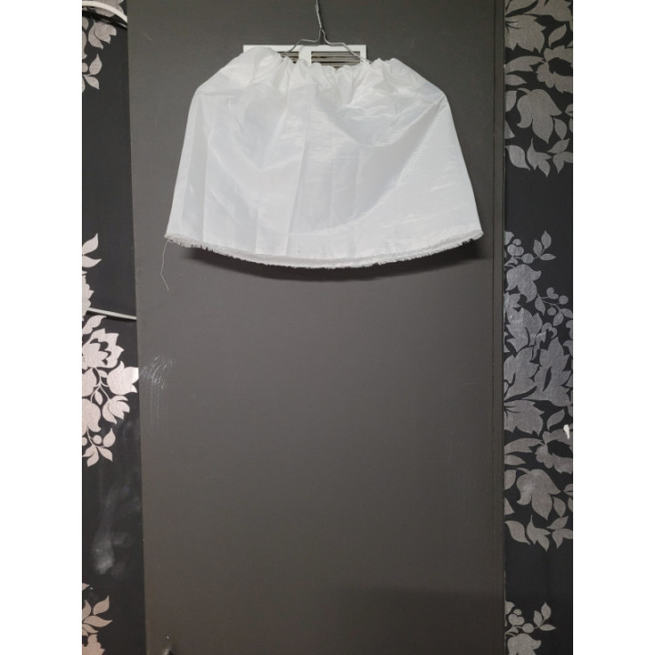Jupe droite blanche courte (différents tissus)