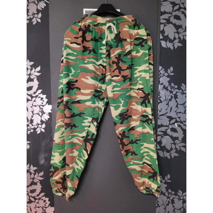 Baggy militaire (vert/brun/noir)